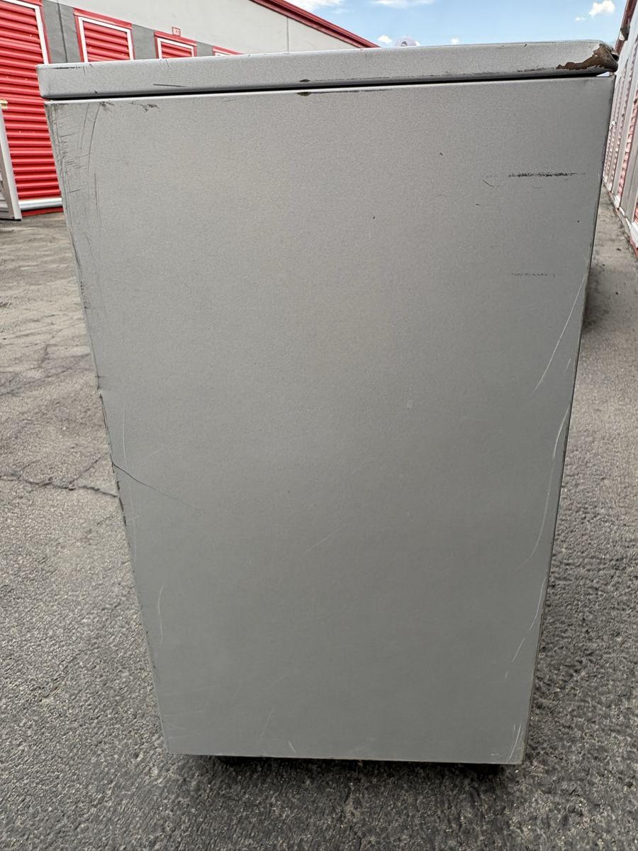 Main image 10