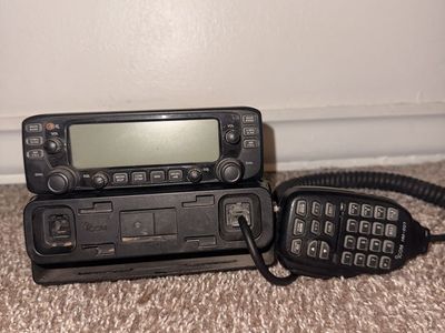 Ham radio - Icom ic-2730a