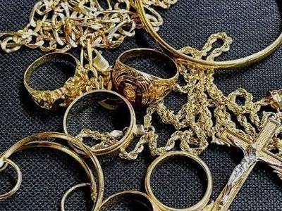 Buying Broken/Unwanted Gold Jewelry - 10k & Up! Fair Offers for Chains, Rings, Pendants, Bracelets