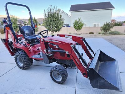 Massey Ferguson GC1720 TLB Tractor with DL95 Loader and CB65 Backhoe