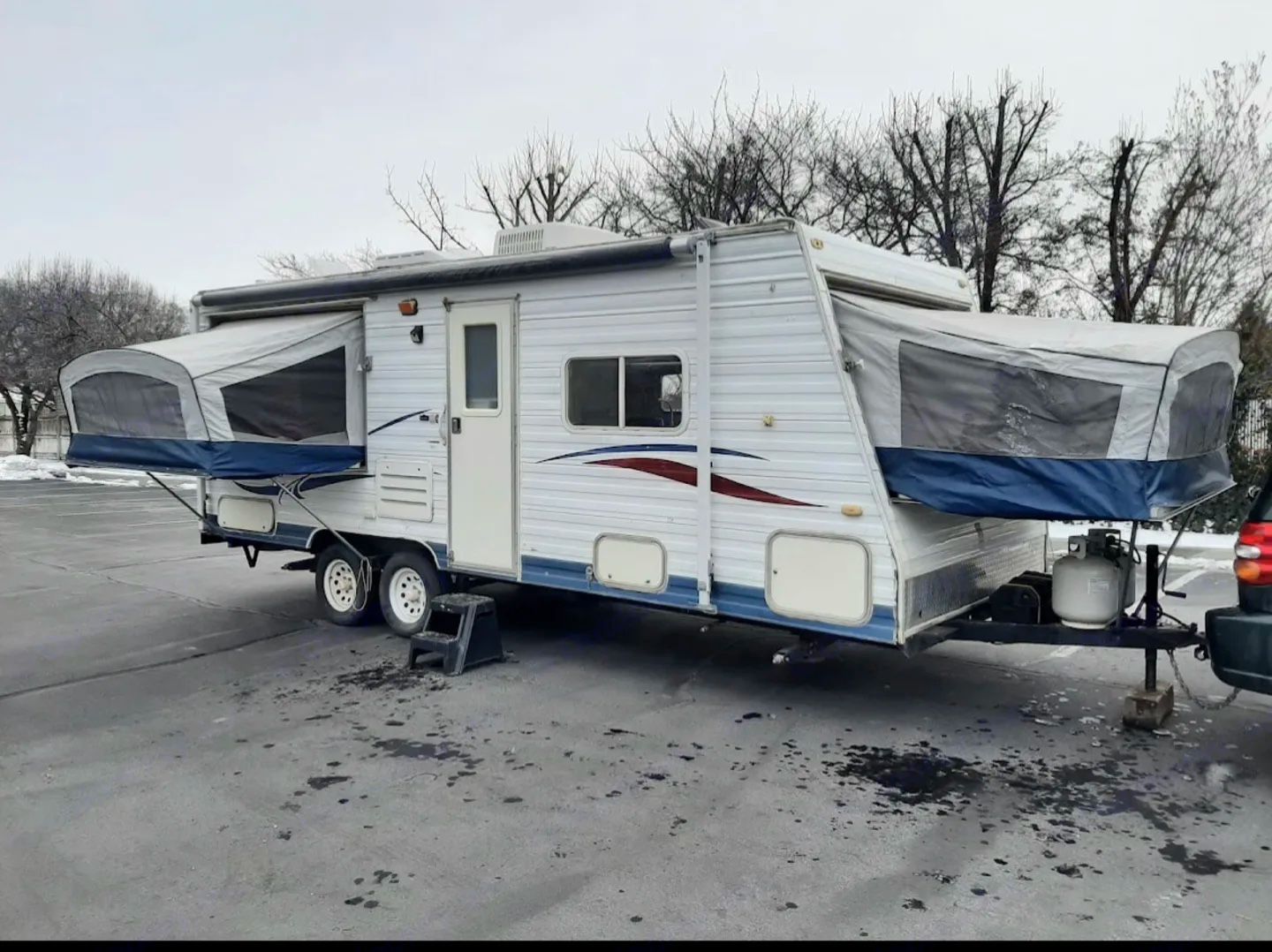 Tahoe Lite Camper