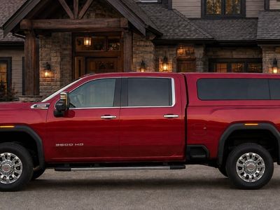 LEER GMC Truck Cap