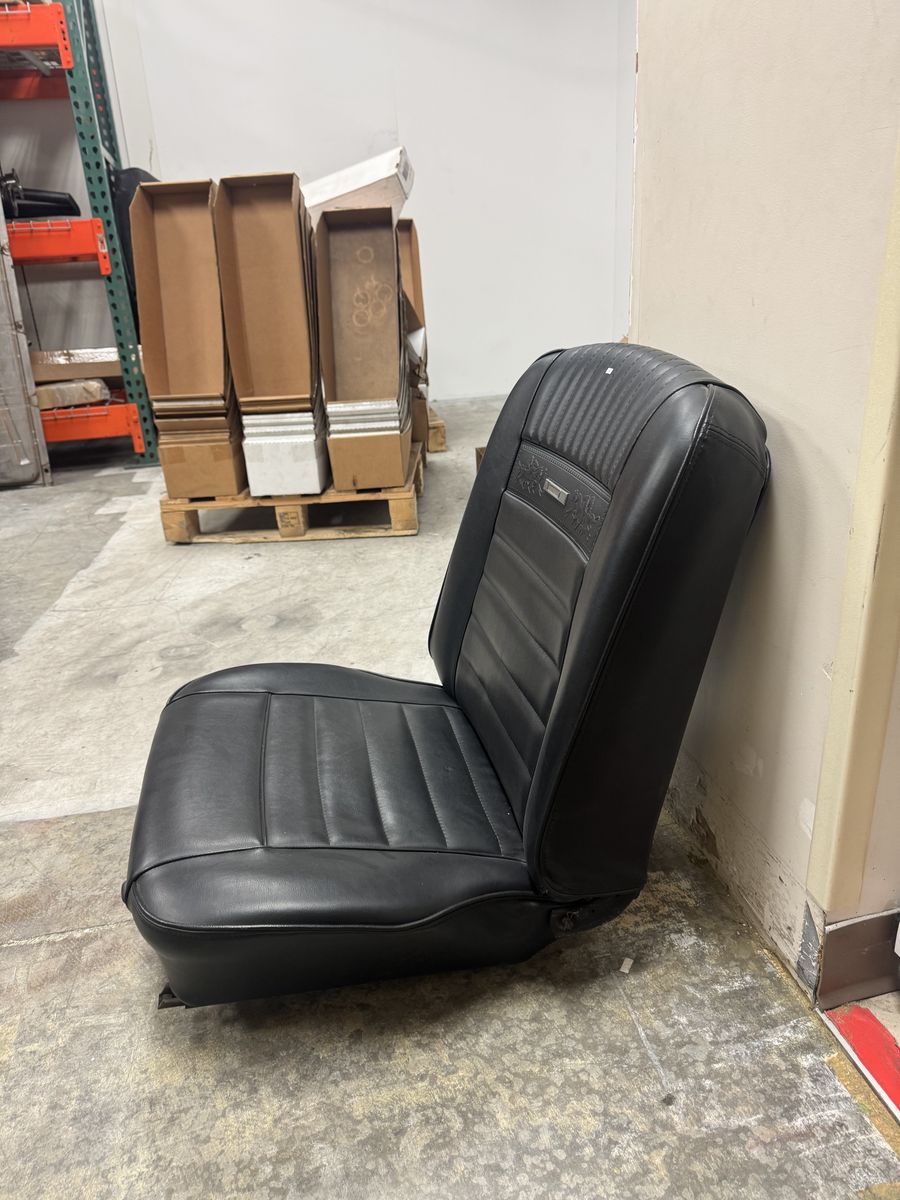 TM7012501 65-66 Mustang Coupe, Deluxe Pony Bucket Seat, Black