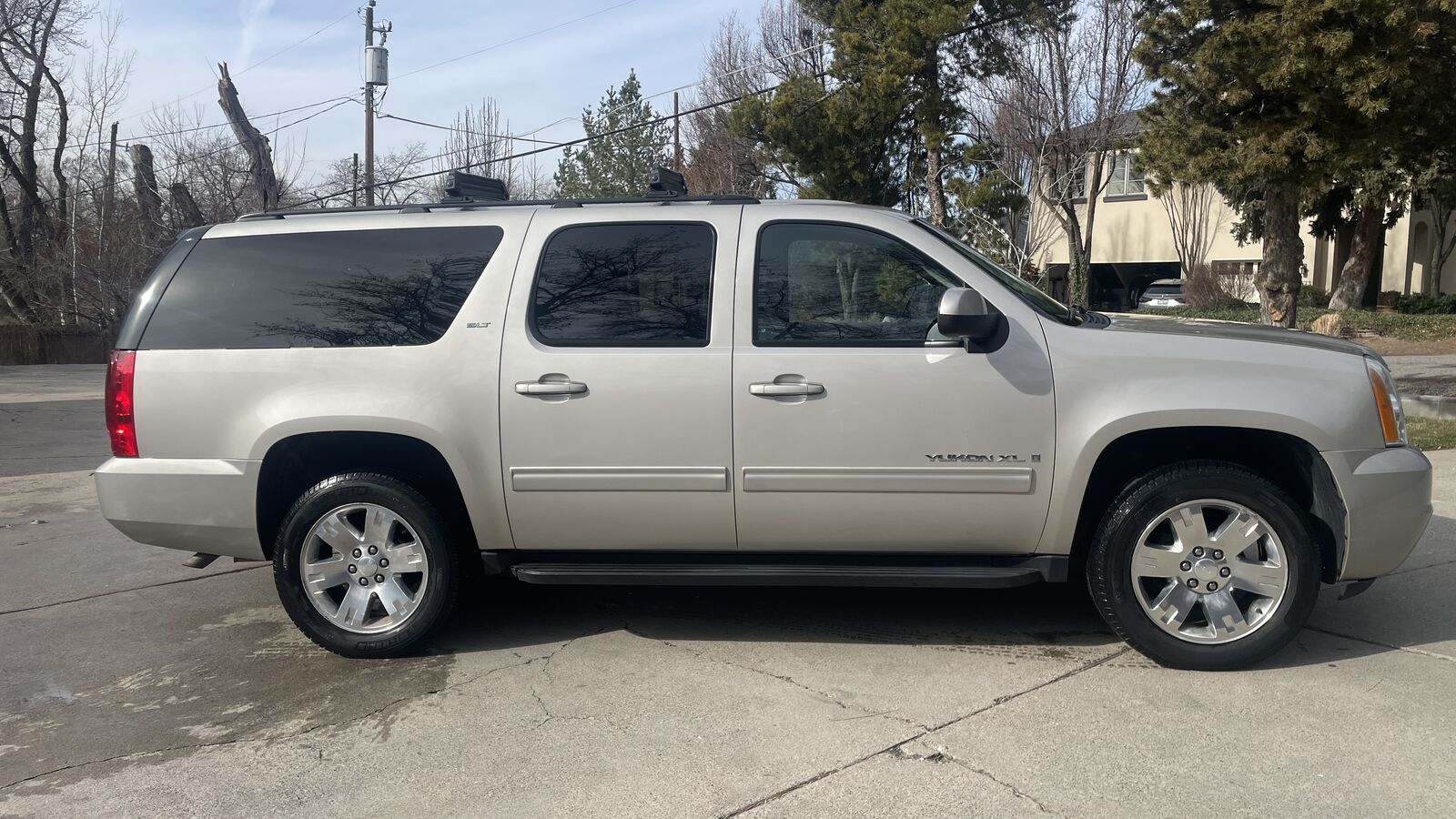 2009 GMC YUKON SLT