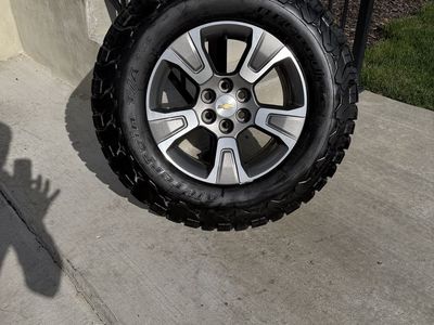 Chevy Colorado Rims and Tires 265/70R17 Bfg Ko2