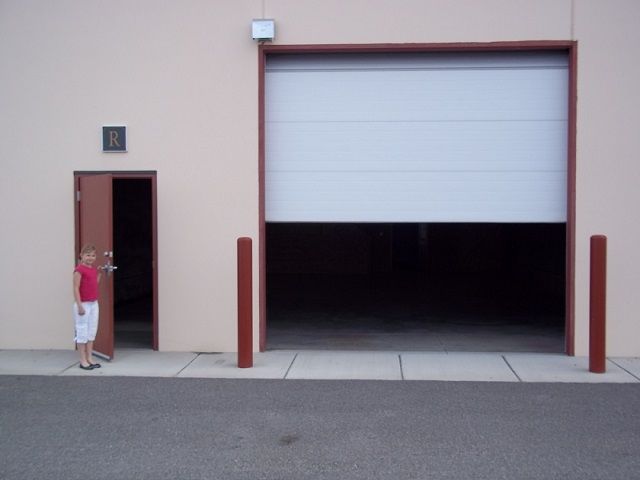 Main image 3