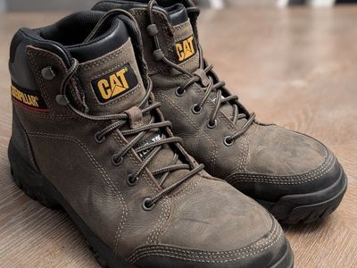 Cat Work Boots - Steel Toe size 12