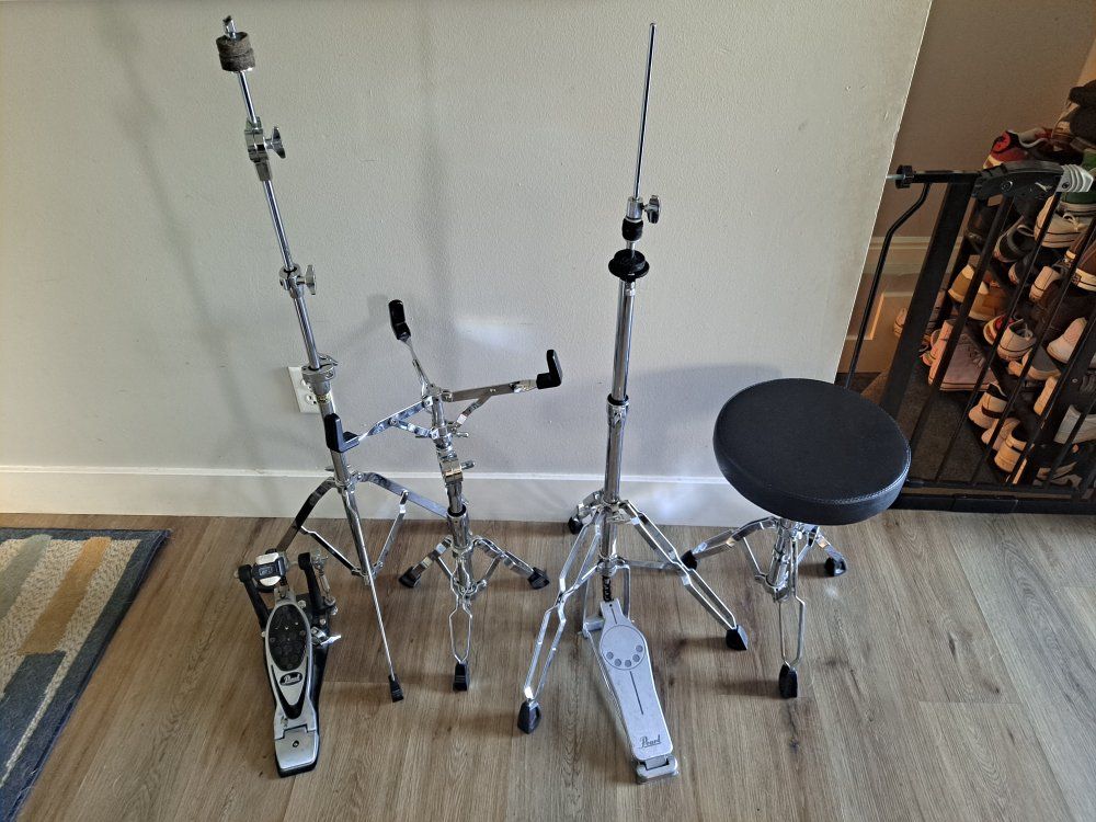 PEARL Hardware Pack-- Stands, Bass Drum Pedal, Throne