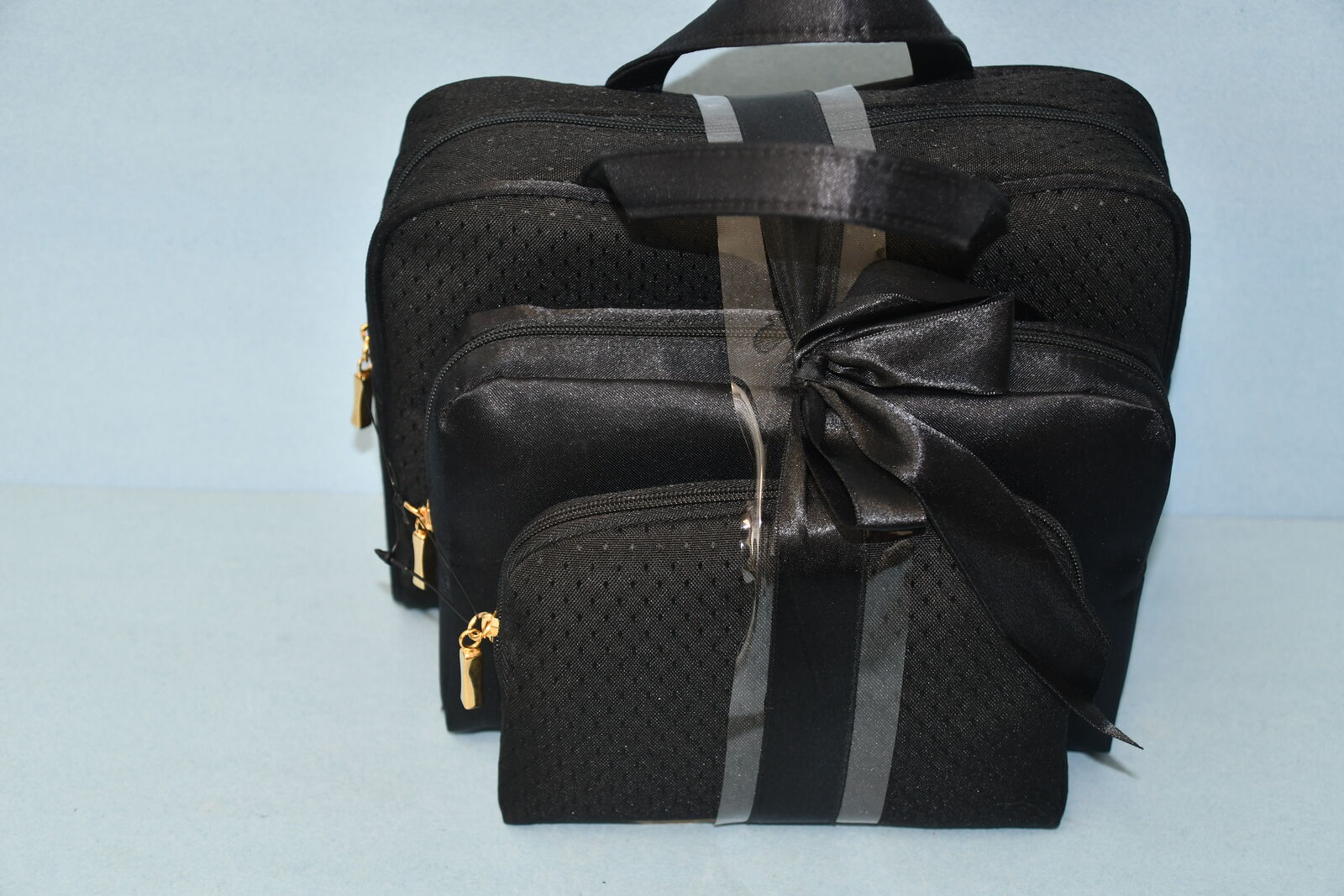 3 NEW BLACK MAKE UP & TRAVEL BAGS ~ ZIPPERED ~ LARGEST is 10" x 7" x 3" ~ NESTING ~ ALL 3 for $5