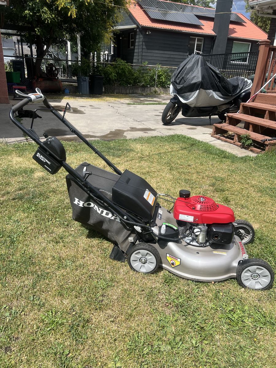 Honda lawnmower gcv160 electric start