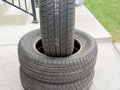 215/65R15 Yokohama Avid Touring S