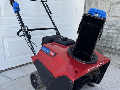 Toro Power Clear 721 QZE Snow Blower - 21 inch, Electric Start