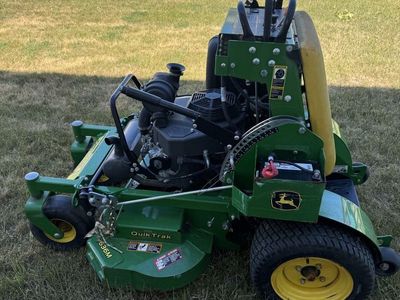 Stand on mower 636M QT