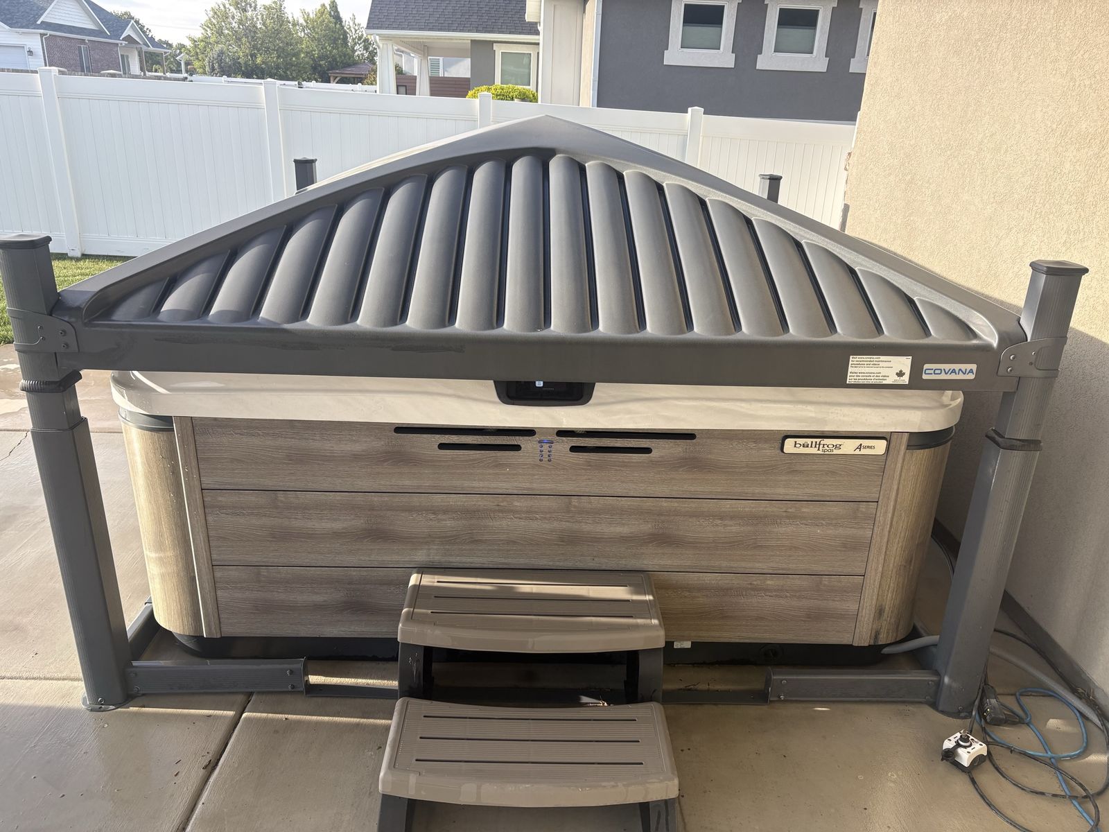 Bullfrog A8 2020 with Covana auto cover