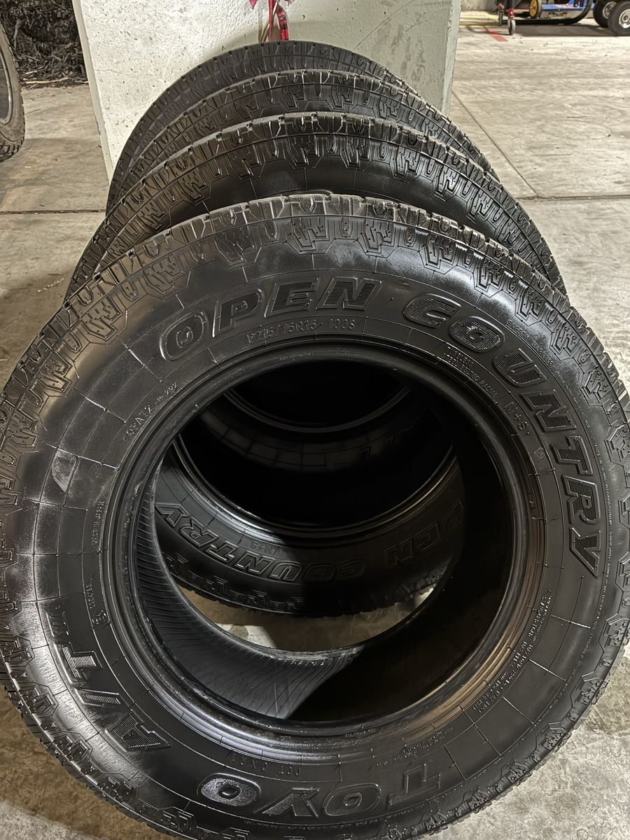 4 tires 215/75R15