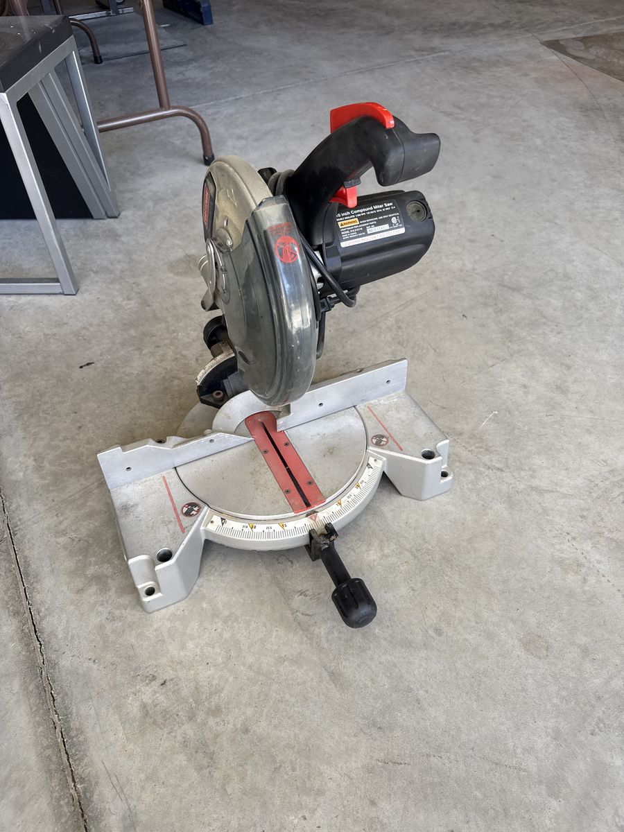 Craftsman 10” compound miter saw