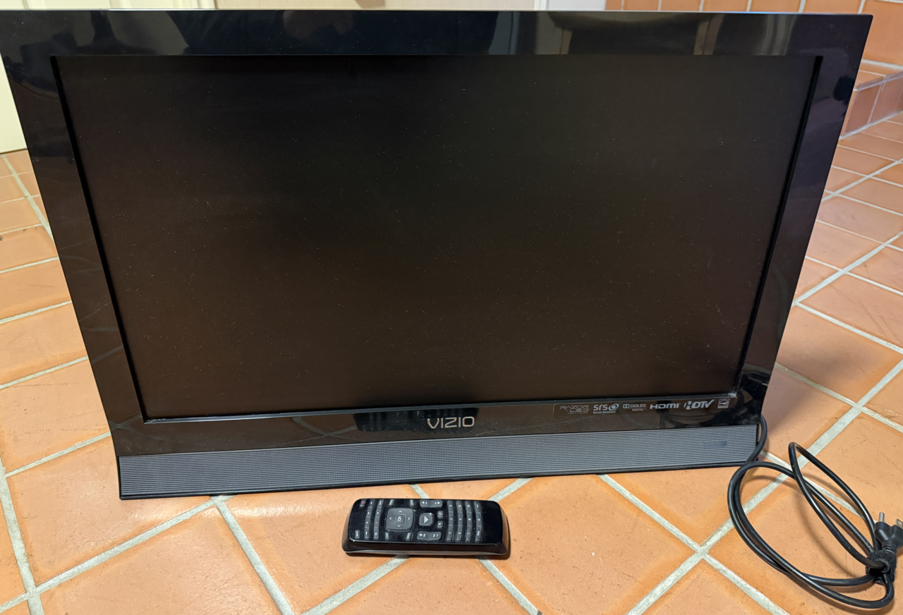 Vizio 26 inch TV Model E261VA