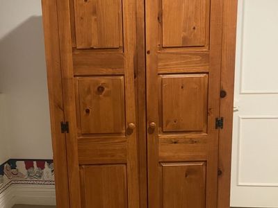 Beautiful BRoyHill wardrobe