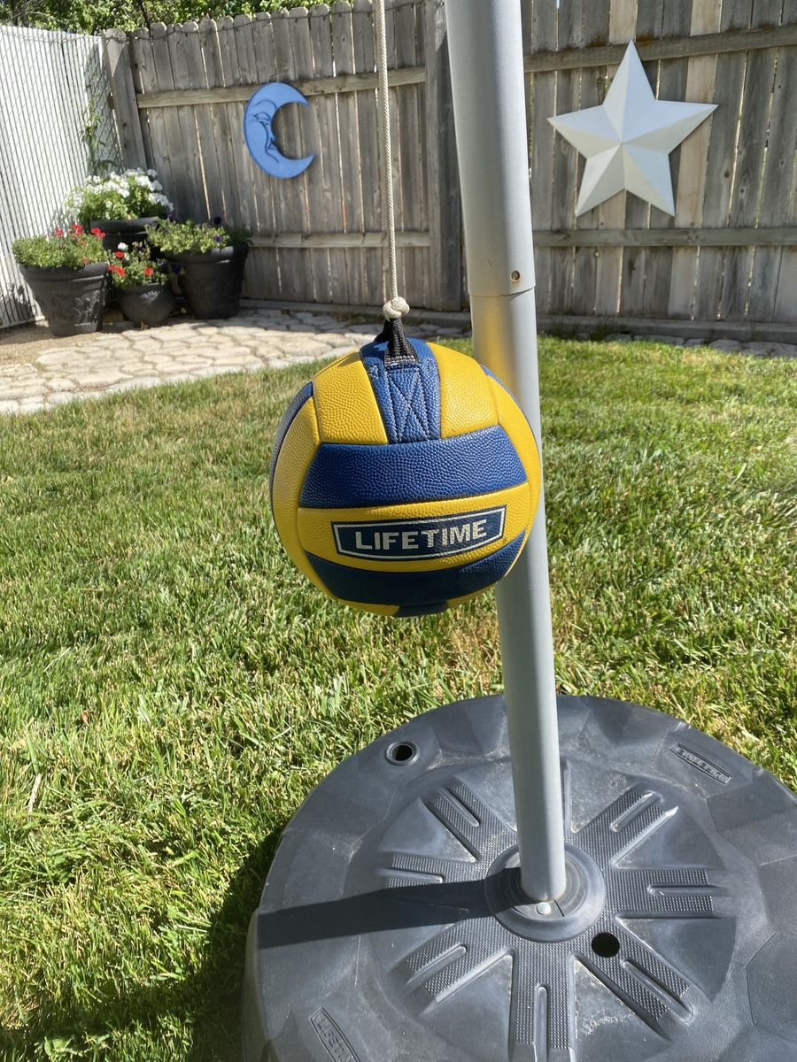 Lifetime Portable Tetherball Set with Pole and Ball