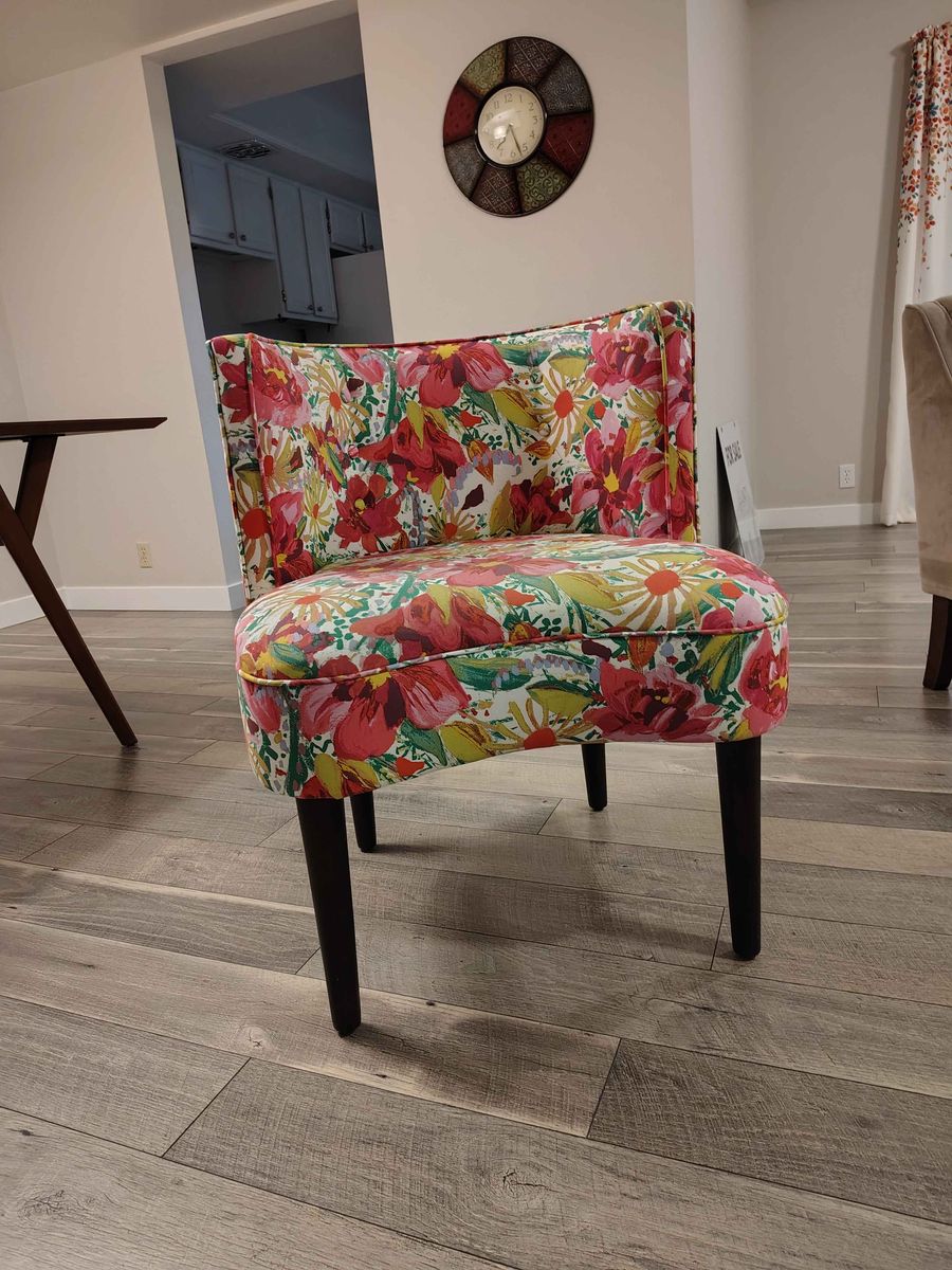 Floral fabric chair