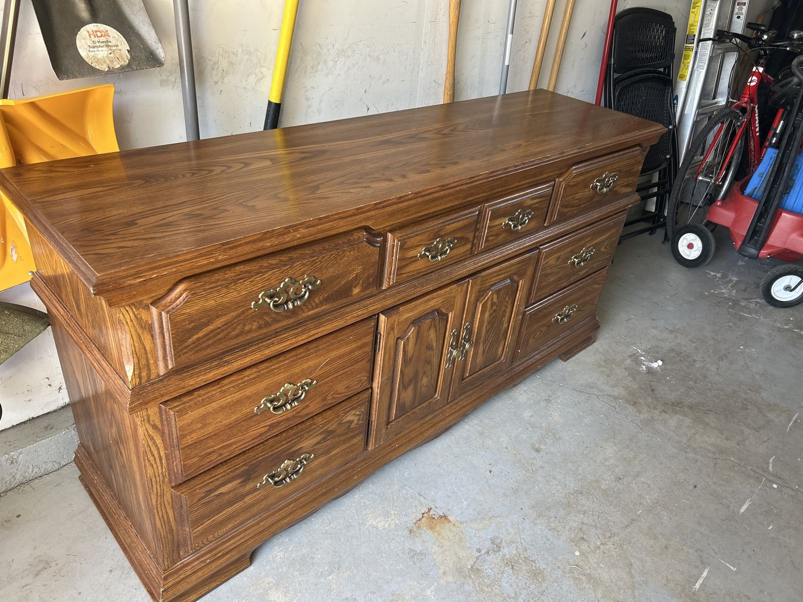 Dresser
