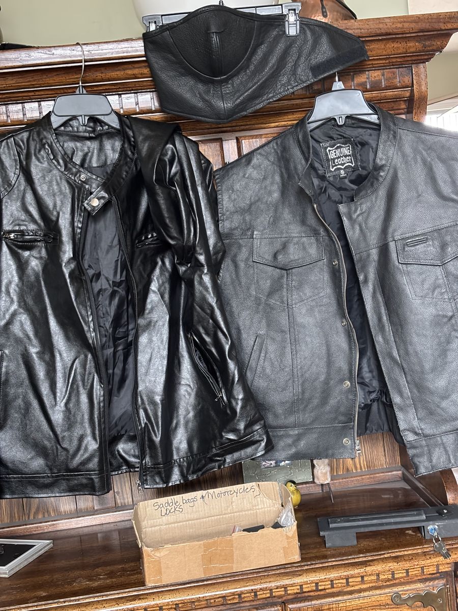 Saddlebag bracket locks Leatherfacemask Leathervest Jacket