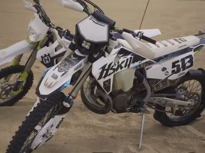 2022 Husavarna TX 300i - Fresh Top/ Bottom End (40hrs) - Race Ready