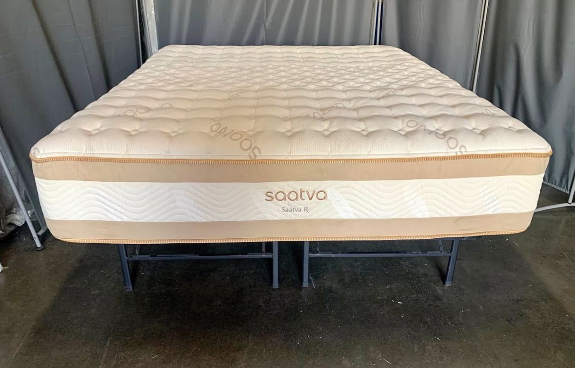 Saatva RX King: Soft Mattress for back pain with Organic Cotton- Basically new!