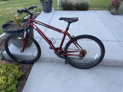 Specialized Myka Women's Mountain Bike - Red, Size large 19”with Shimano Components