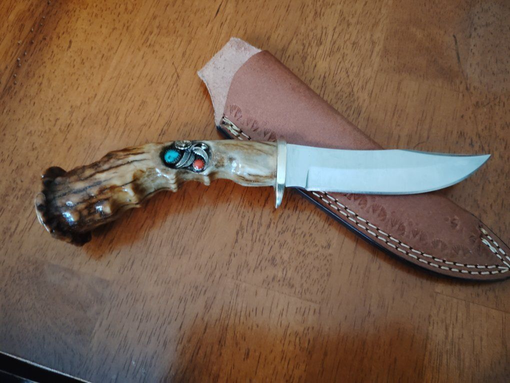 Unique Antler Handle Hunting Knife Set - Gut Hook & Drop Point Blades