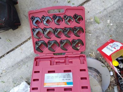 set crowfeet end wrench's 1 1/16 to 2 inch and other set 5/16 to 1 inch 100$set neiko impact cr-mo brand
