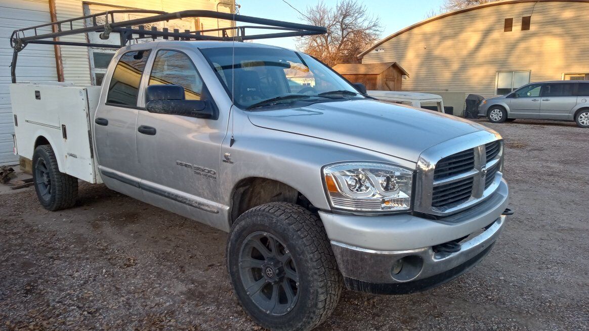 2006 Ram BigHorn 3500