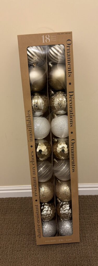 NIB CG Home Shatterproof Ornaments -Gold