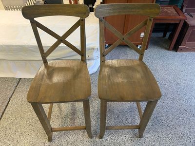 3 bar height chairs