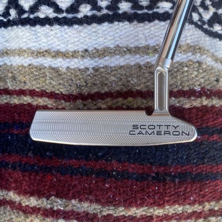 Scotty Cameron Super Select Newport 2.5+- 35"