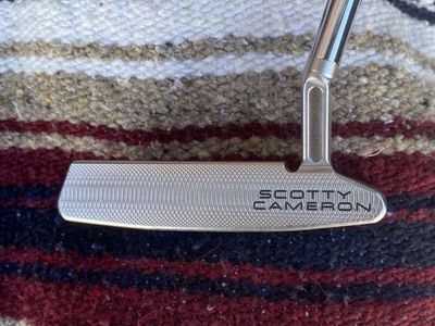 Scotty Cameron Super Select Newport 2.5+- 35"