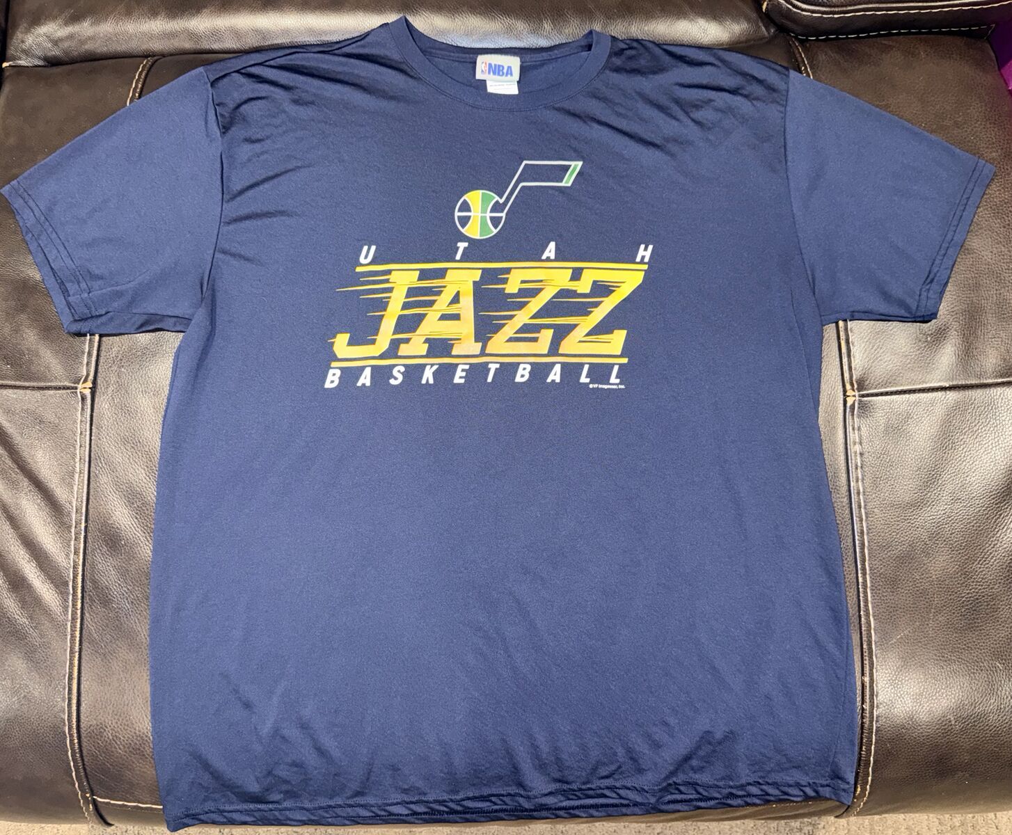 Men’s Size XL NBA Jazz Basketball Shirt