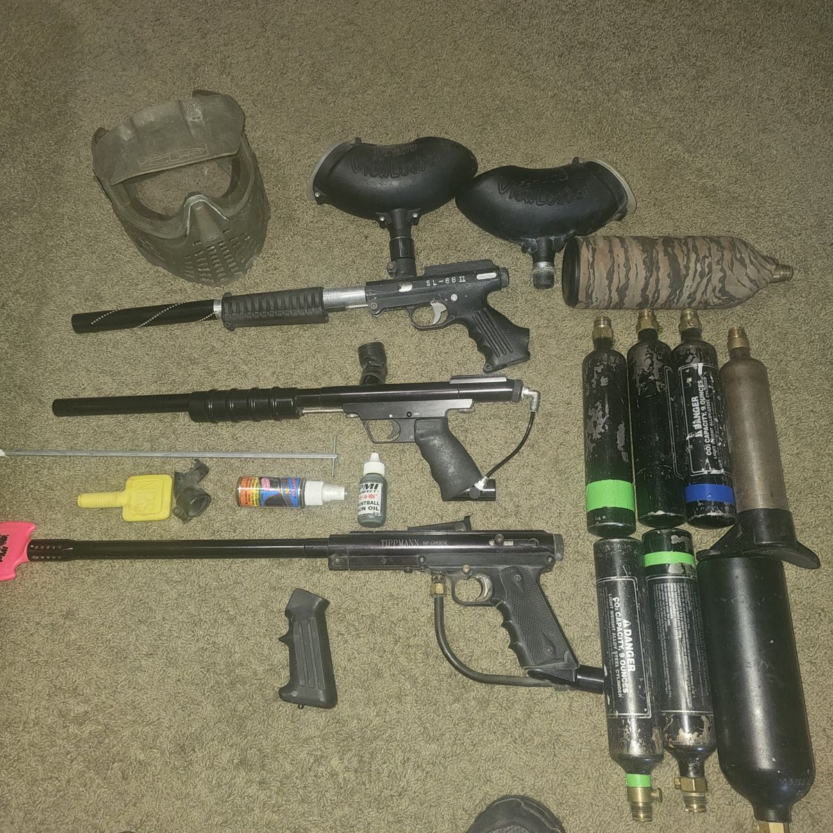 Vintage Paintball Gun Lot: Tippmann SL-68 II, Tippmann 68 Special, and phantom pump Viewloader Hoppers, Tanks & Gear