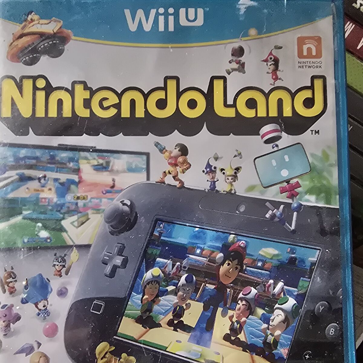 WII U NINTENDO LAND (LIKE NEW)