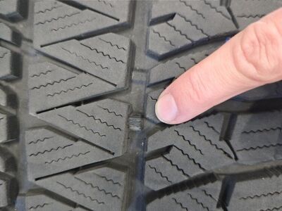 set of 4 Bridgestone Blizzak snow tires