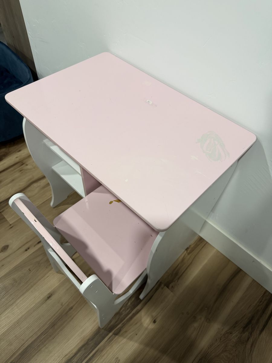 Pink Desk & Chair