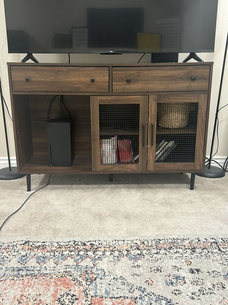 Walker Edison entertainment Cabinent