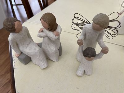 Willow Tree Collectables
