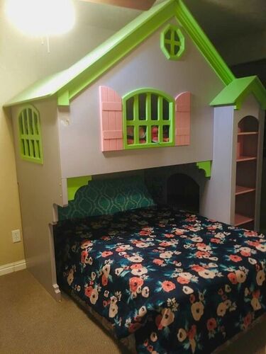 Dollhouse Loft Bed