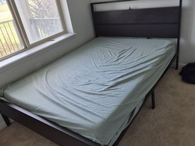 Queen Bed Set - Metal Frame + Mattress