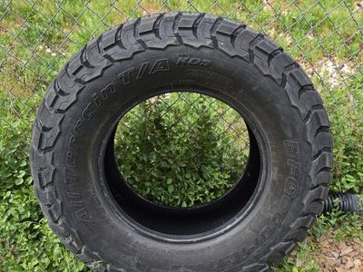BFGoodrich All-Terrain T/A KO3 Tire - LT285/70R17- 10/32" Tread - SET OF 3