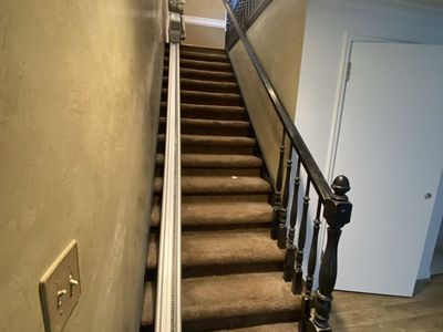Acorn Superglide 130 T700 Stairlift - 300 lbs Max Load, Used Excellent Condition
