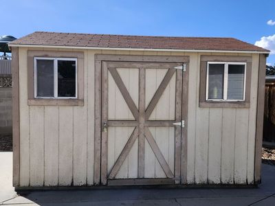 TUFF SHED 8ft x 12ft FREE