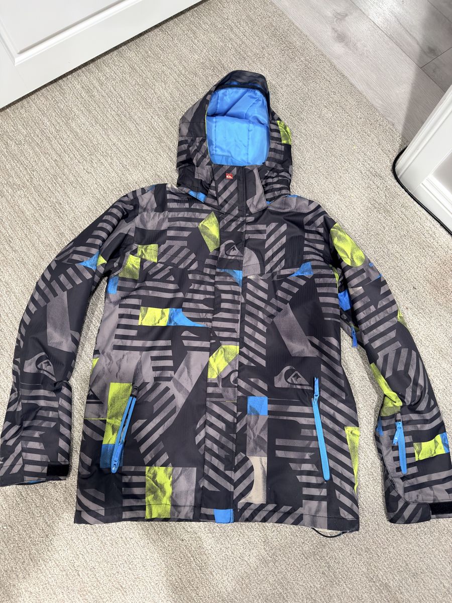 Quicksilver Men's ski/snowboard jacket size large