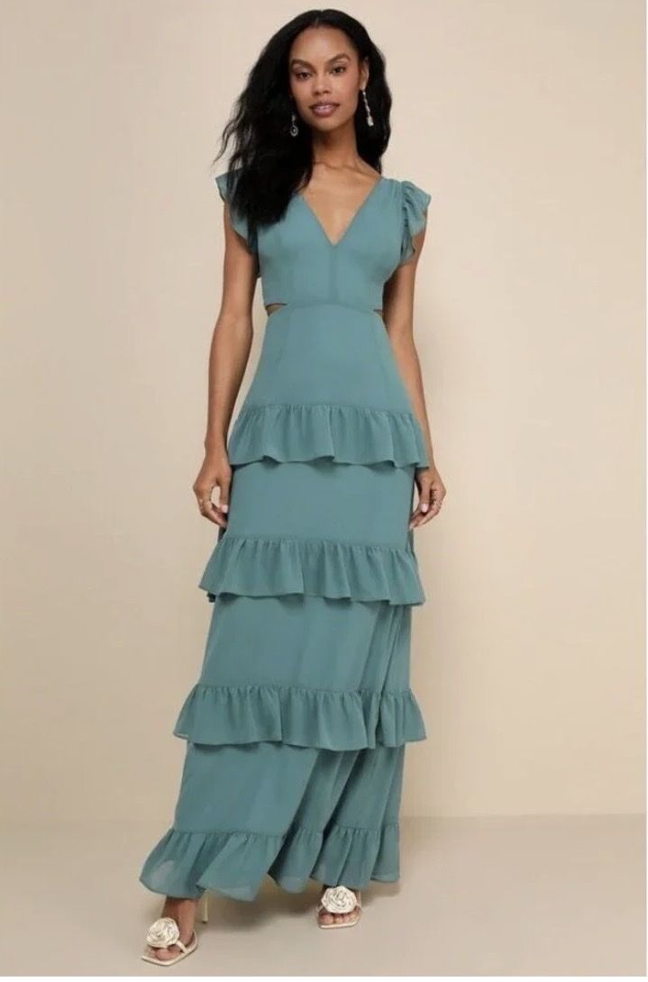 Beautiful Blue / Green Ruffled Formal Dress XS EUC Lulus Cutouts